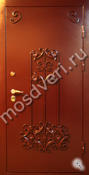 Входная железная дверь с элементами ковки - купить от производителя Мосдвери Входная железная дверь с элементами ковки